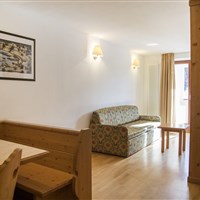 Golf Hotel Folgaria (léto/Sommer) - ckmarcopolo.cz