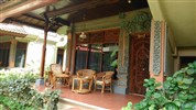 Bali Tropic 4* - terasa pokoje deluxe bungalow