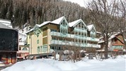 Schloss Hotel Dolomiti****