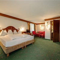 Hotel Bergheimat (W) - ckmarcopolo.cz